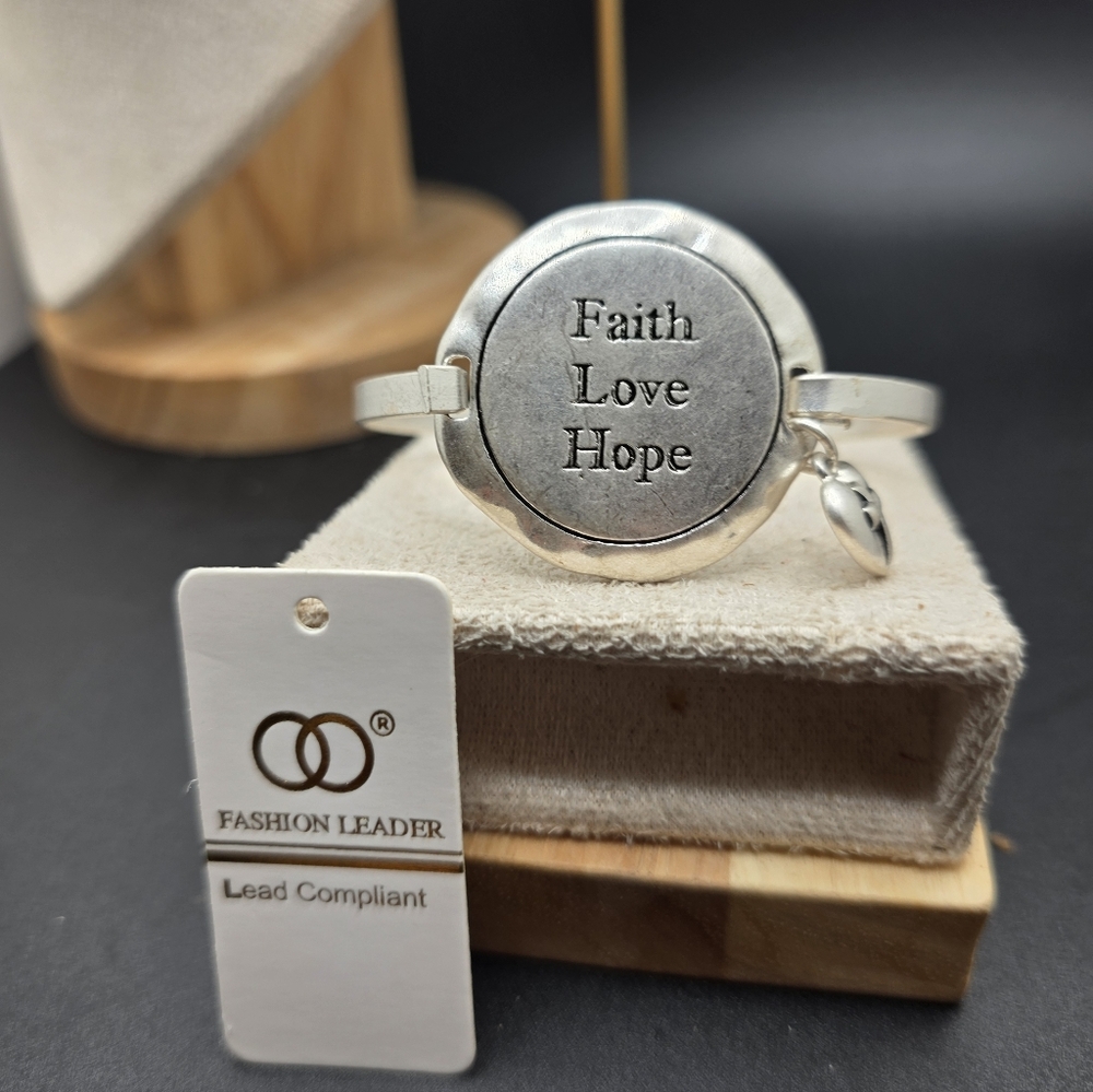 Silver Inspirational Bracelet (2291)